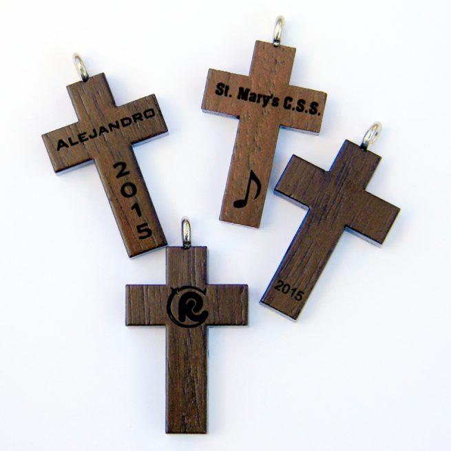 28D - Croix en bois, Colombe