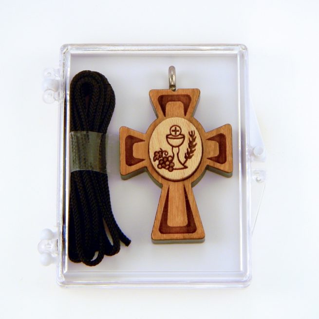 52A - Croix de bois, eucharistie