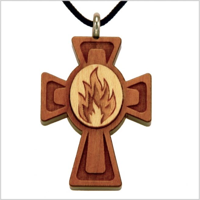 52D - Croix en bois, flamme