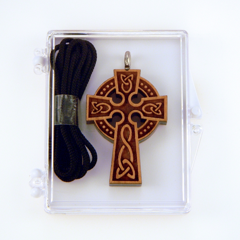 88A - Croix celtique en bois