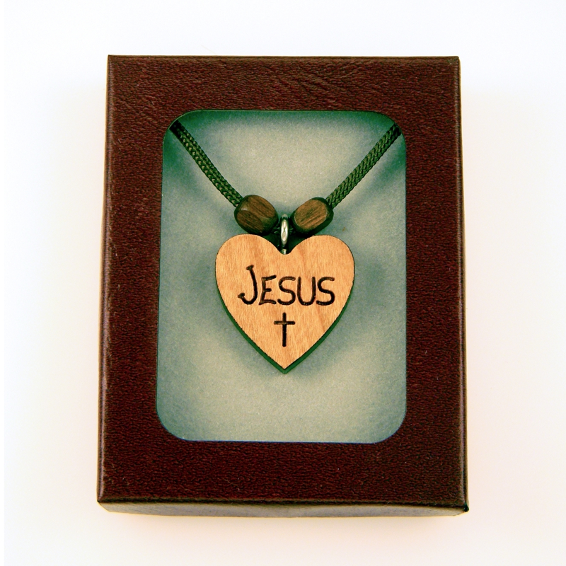 2A- Coeur en bois, Jésus
