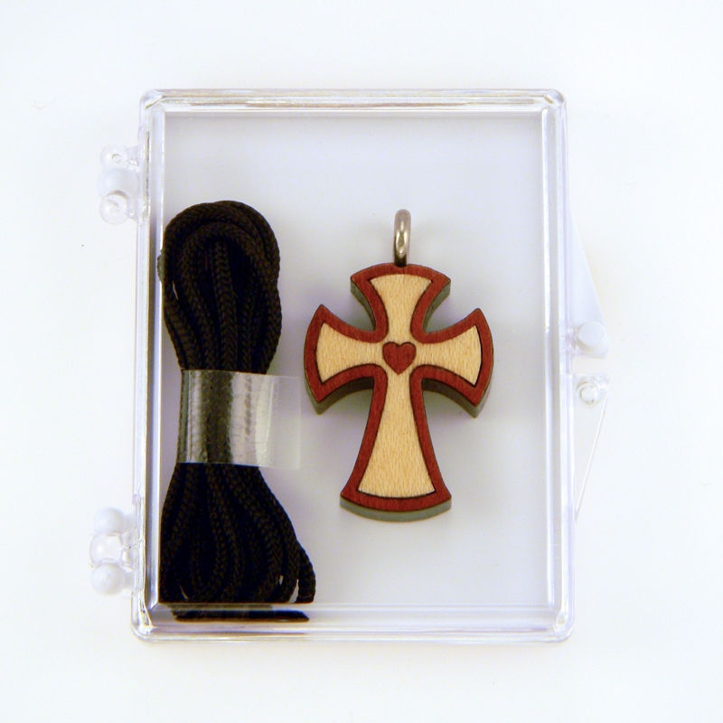 47B - Croix en bois, coeur